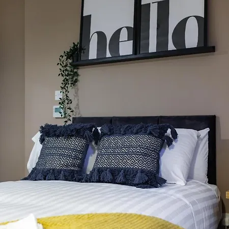 Centre 5 With Kitchenette, Free Wifi And Smart Tv With Netflix By Yoko